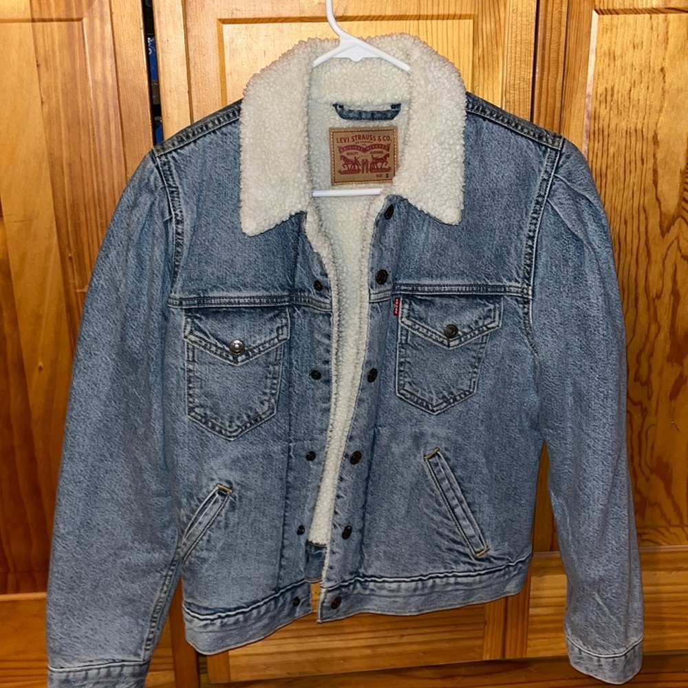 Levi’s denim Sherpa lined jean jacket
